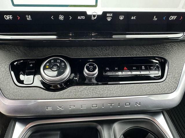 New 2026 Ford Expedition Tremor AWD/4WD image 17