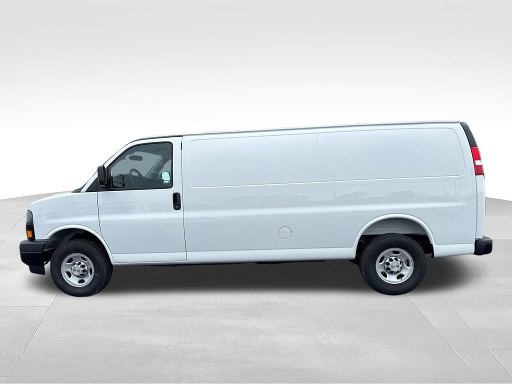 New 2026 Chevrolet Express 3500 Extended w/ Driver Convenience Package RWD image 3