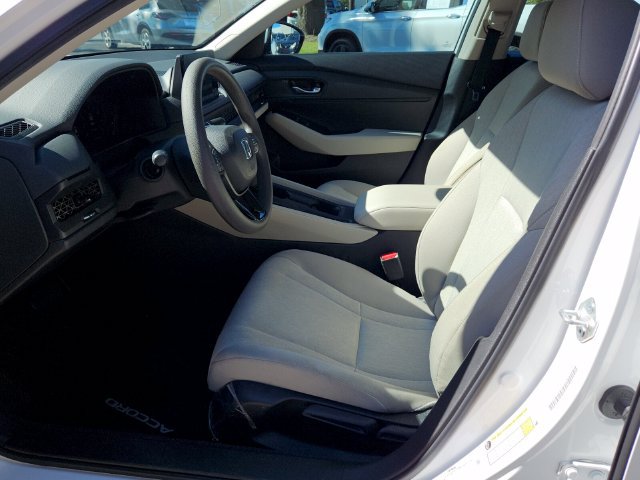 Certified 2025 Honda Accord LX image 10
