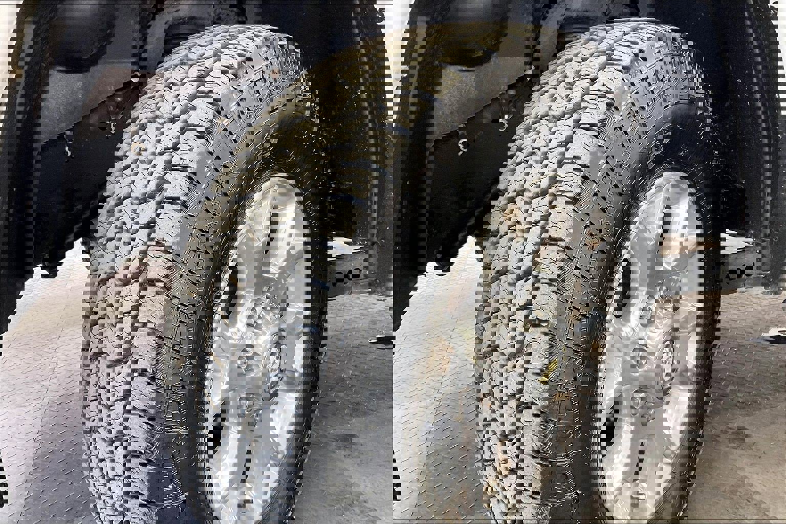 Used 2024 RAM 2500 Laramie w/ Cold Weather Group image 33