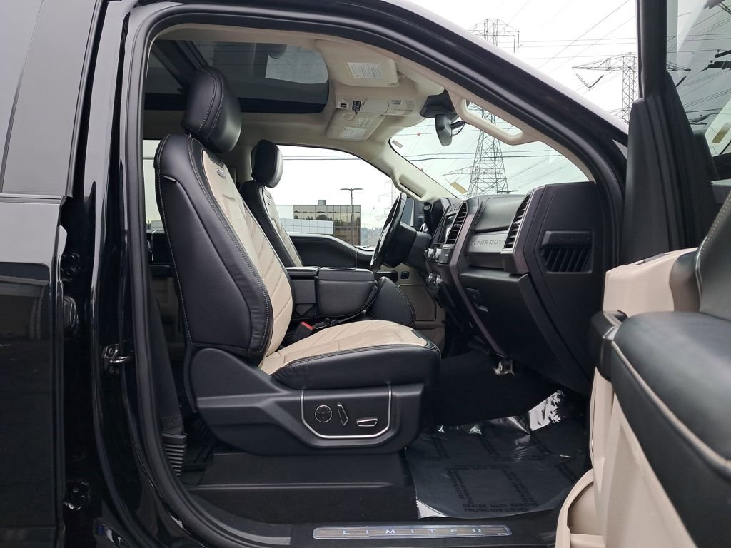 Used 2020 Ford F450 Limited w/ FX4 Off-Road Package image 17