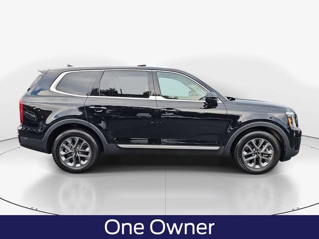 Used 2023 Kia Telluride LX AWD/4WD image 3