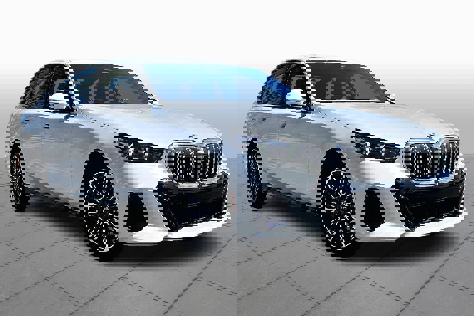 Certified 2026 BMW 540i xDrive image 3