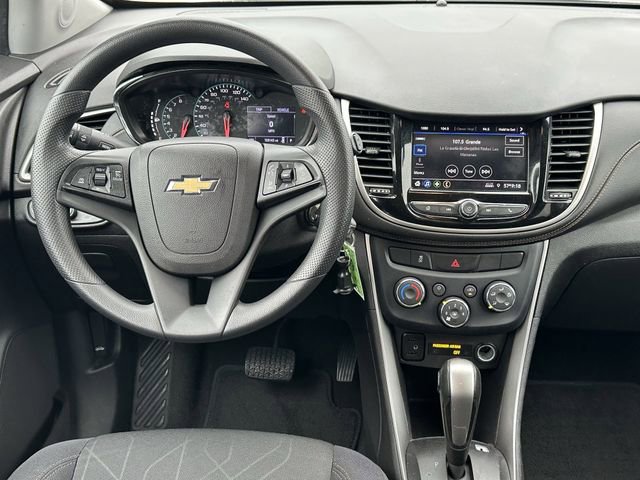 Used 2020 Chevrolet Trax LT w/ LPO, Protection Package FWD image 11