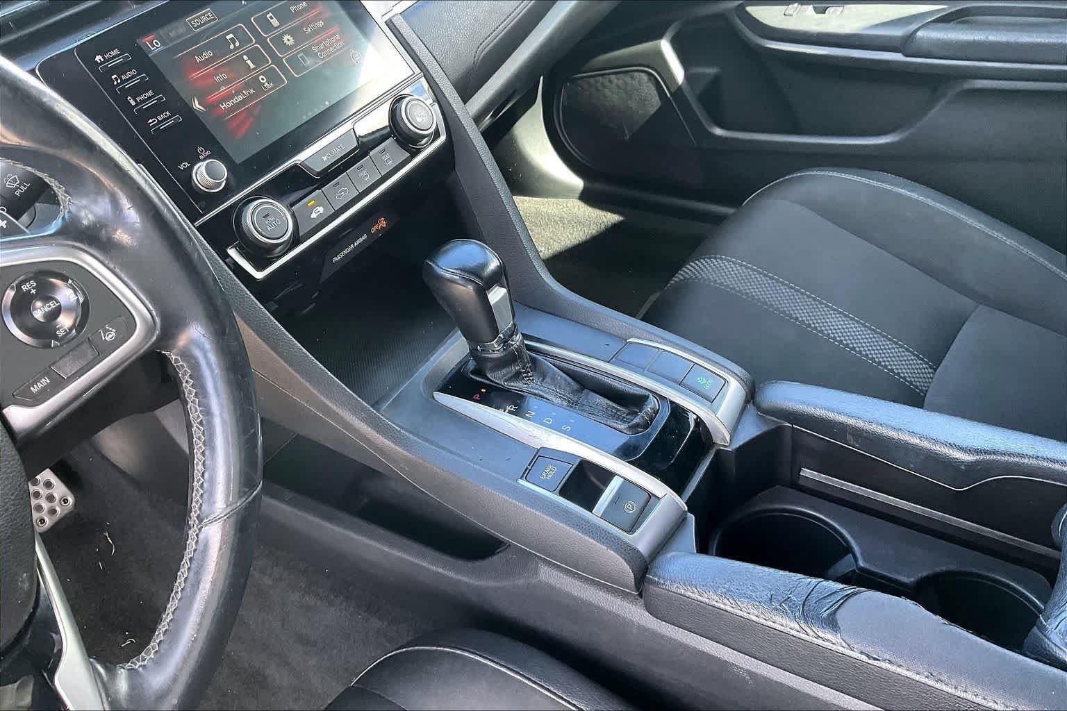 Used 2019 Honda Civic Sport image 16