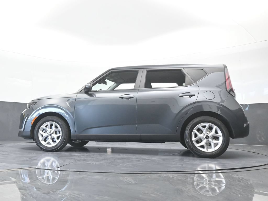 Used 2024 Kia Soul LX w/ Option Group 015 FWD image 53
