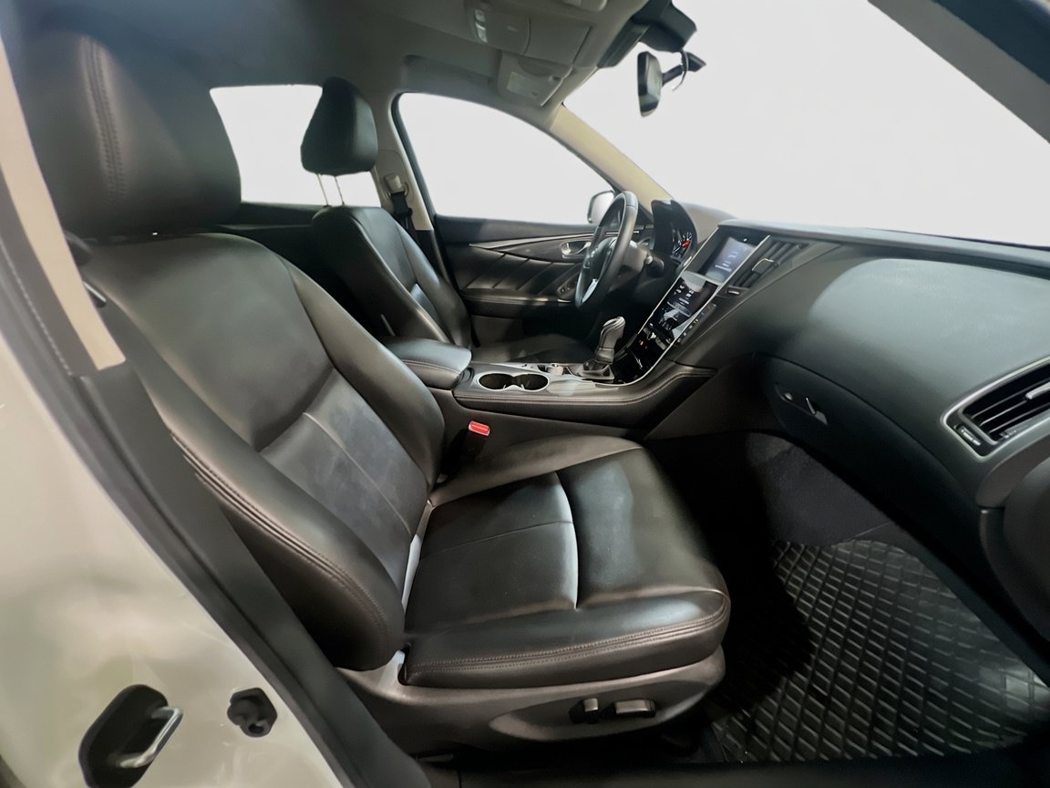 Used 2021 INFINITI Q50 Pure w/ Cargo Package RWD image 20