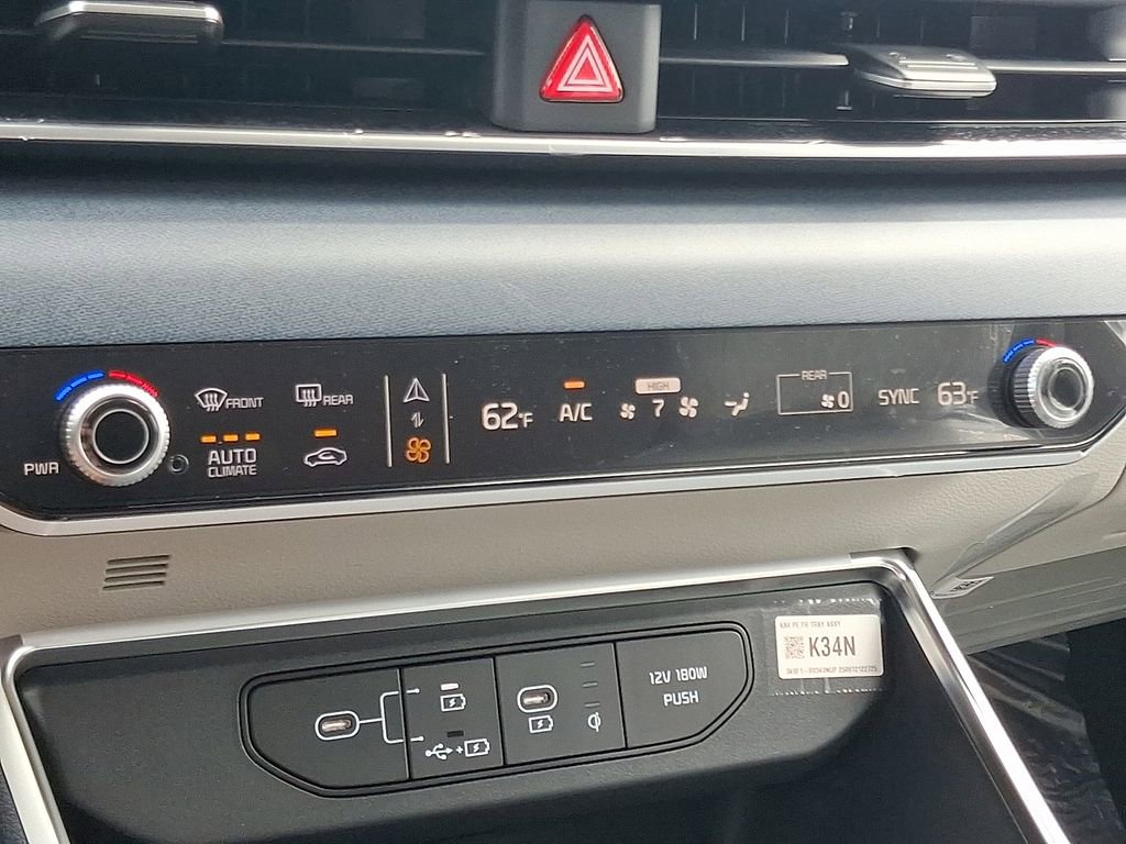 New 2026 Kia Carnival EX image 14