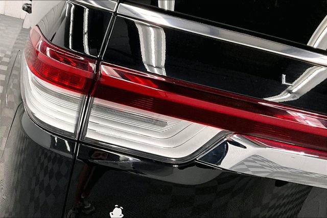 Used 2023 Lincoln Navigator L Reserve w/ Equipment Group 201A image 35