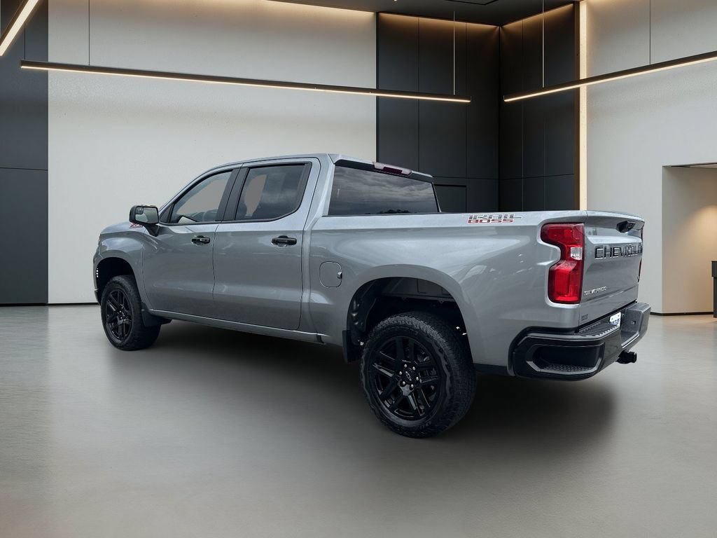 Used 2025 Chevrolet Silverado 1500 LT Trail Boss AWD/4WD image 3