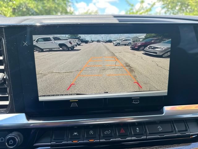 Used 2023 Chevrolet Silverado 1500 RST AWD/4WD image 31