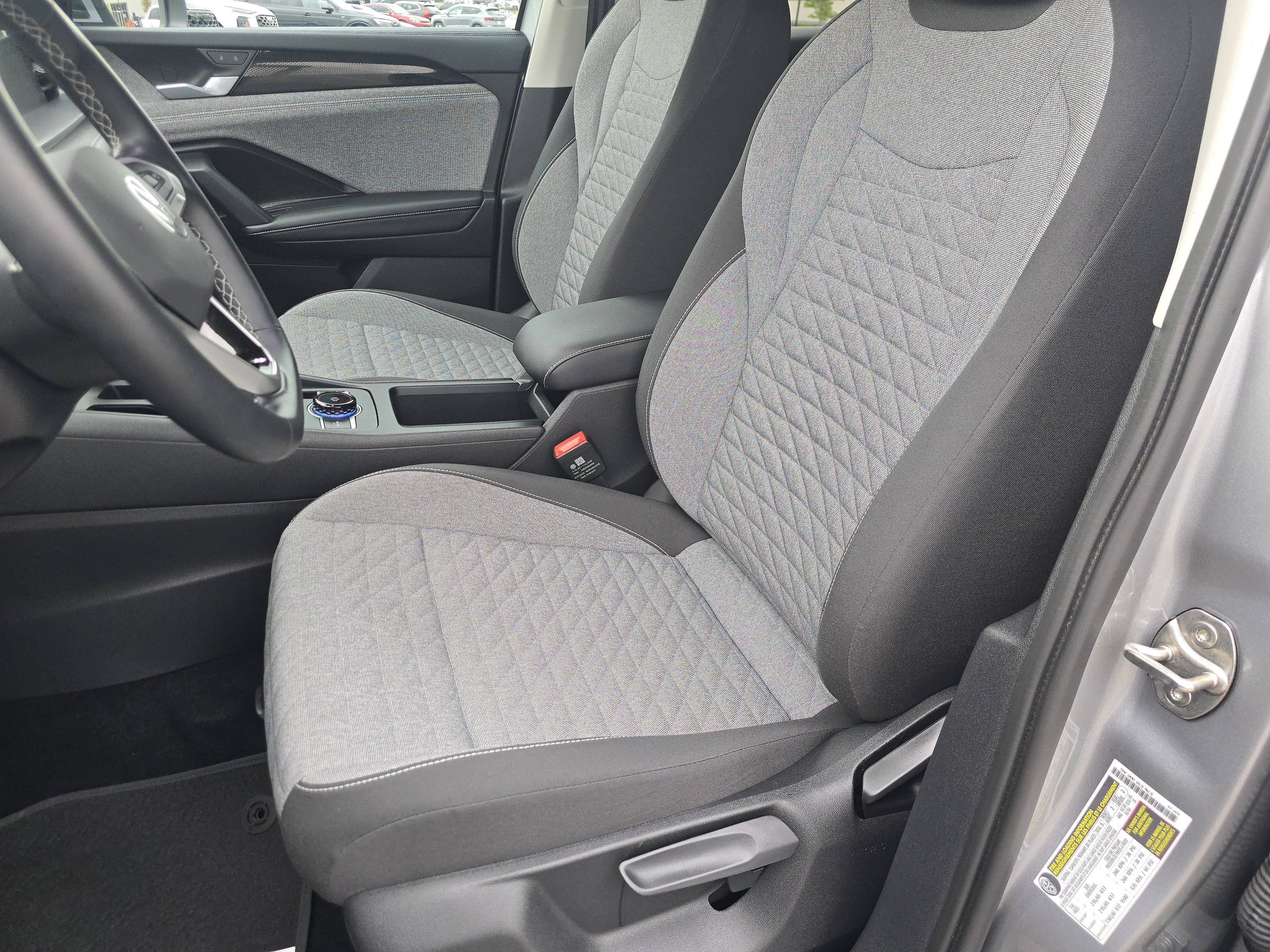 New 2025 Volkswagen Tiguan S AWD/4WD image 20