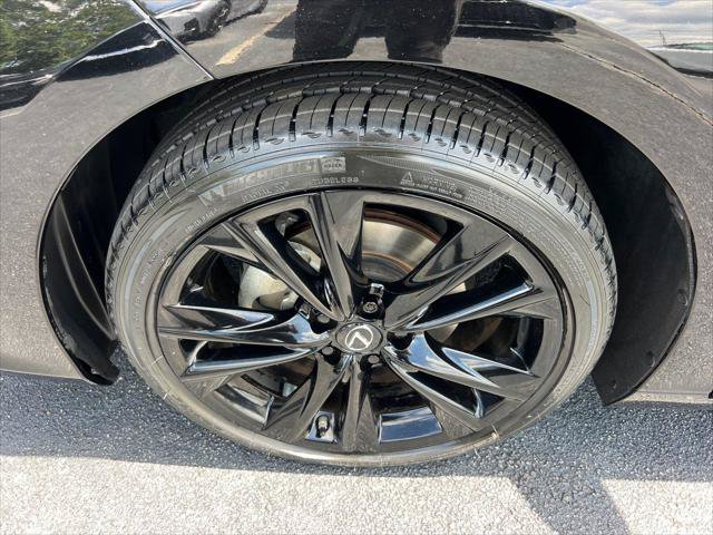 Certified 2023 Lexus ES 350 F Sport w/ Accessory Package (Z2) FWD image 11