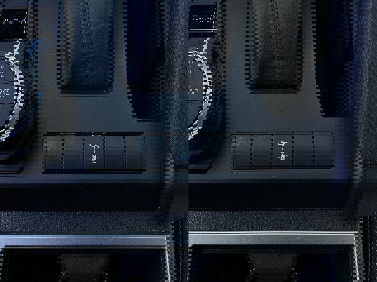 Used 2025 Toyota Tacoma TRD Off-Road image 21