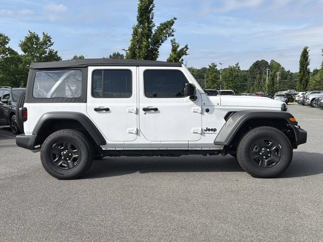 Used 2025 Jeep Wrangler Unlimited Sport AWD/4WD image 2