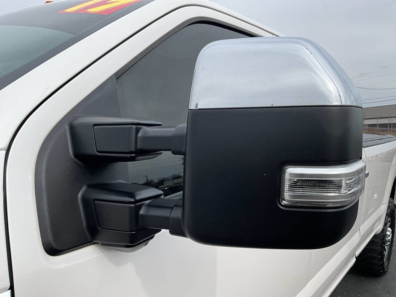 Used 2017 Ford F350 Platinum w/ Platinum Ultimate Package image 38