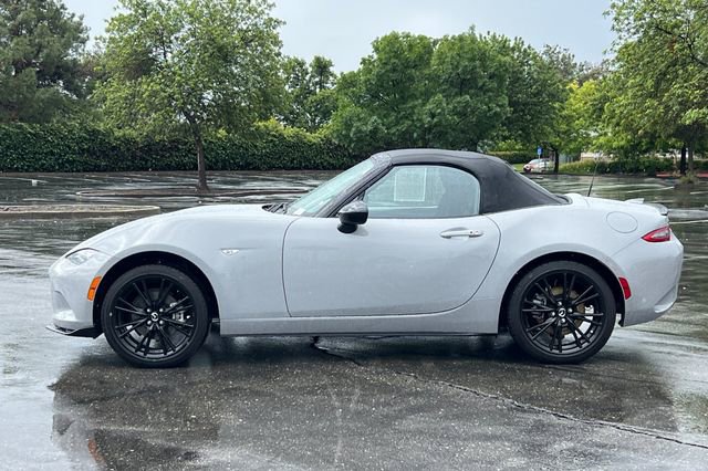 Certified 2024 MAZDA MX-5 Miata Club w/ Interior Package RWD image 7