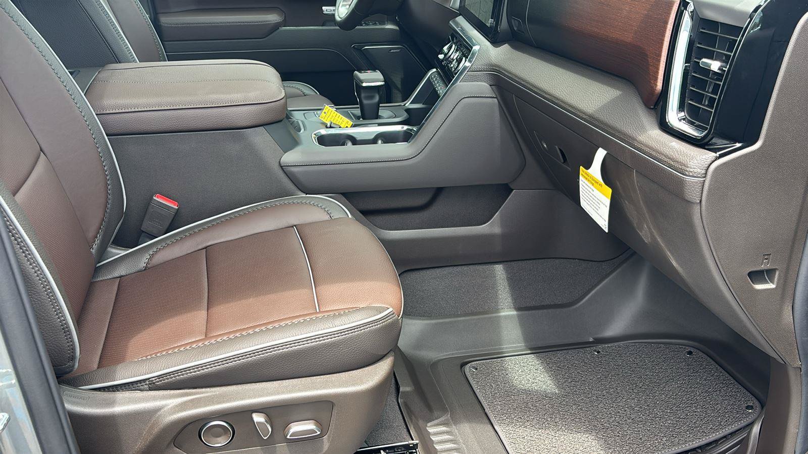 New 2026 GMC Sierra 1500 Denali AWD/4WD image 22