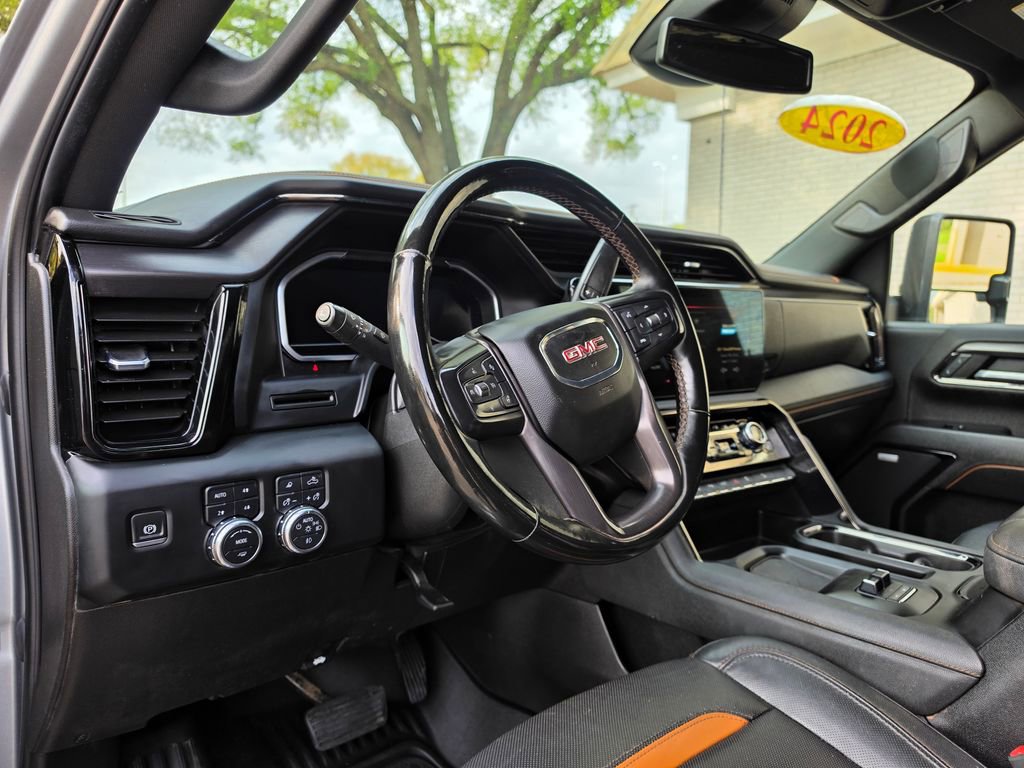 Used 2024 GMC Sierra 2500 AT4 w/ AT4 Preferred Package image 35