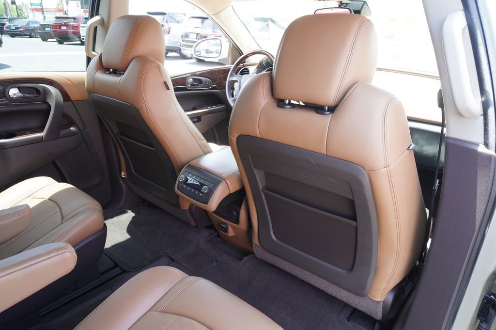 Used 2014 Buick Enclave Premium w/ Trailering Provision Package FWD image 11