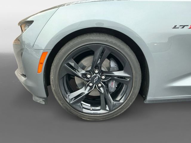 Used 2021 Chevrolet Camaro LT w/ Technology Package image 17