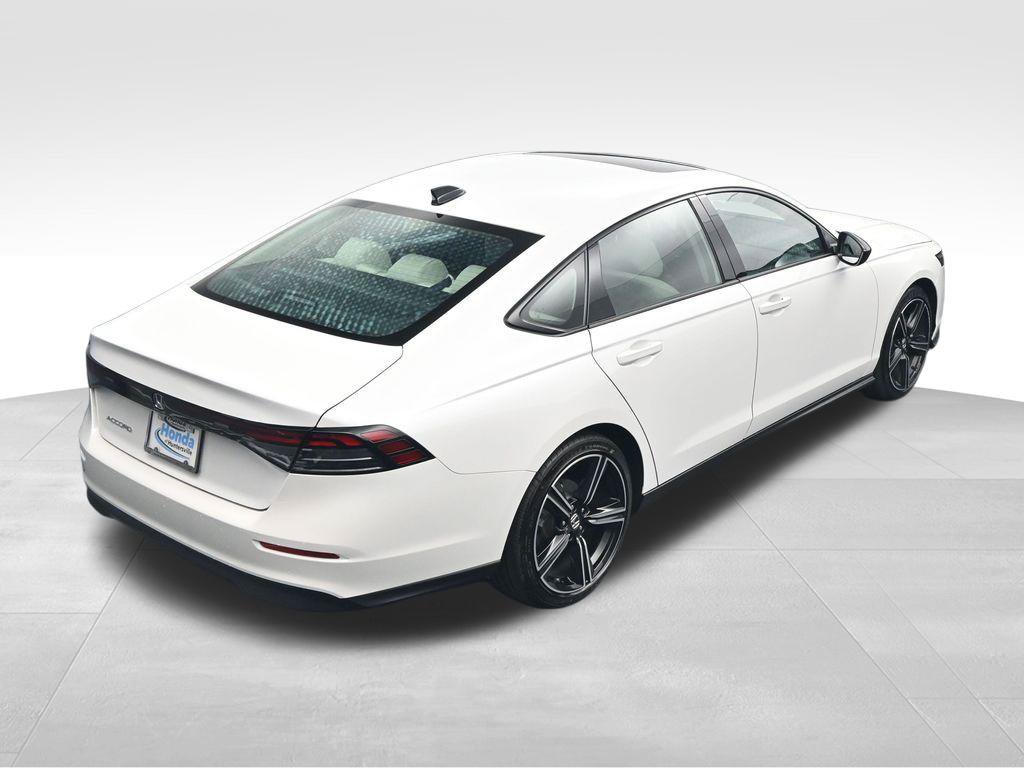 Certified 2026 Honda Accord SE image 32