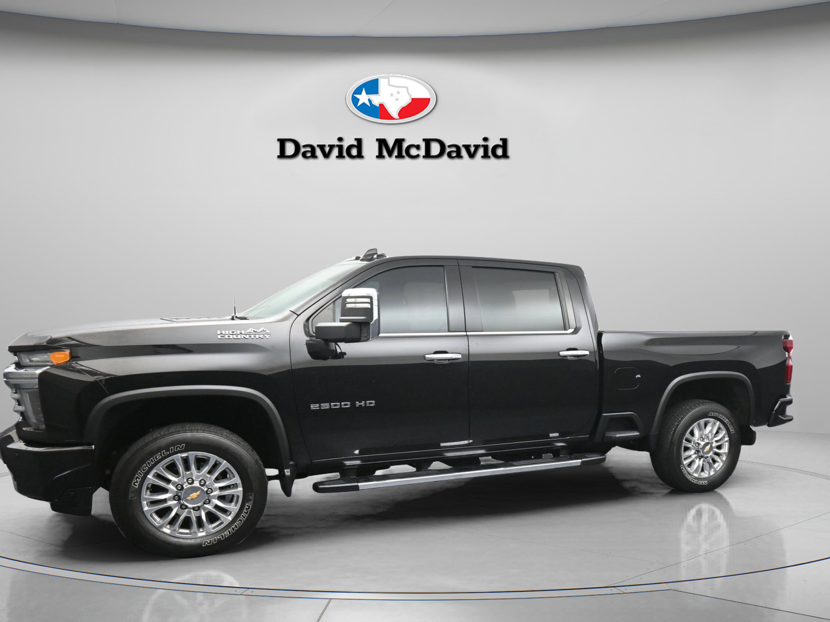 Used 2023 Chevrolet Silverado 2500 High Country w/ Safety Package II AWD/4WD image 5