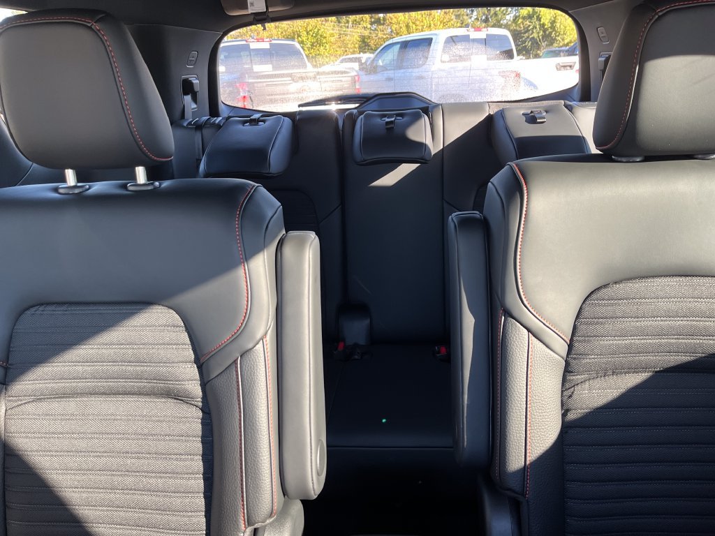 New 2026 Nissan Pathfinder Rock Creek w/ Rock Creek Premium Package AWD/4WD image 22