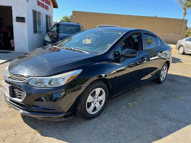 Used 2018 Chevrolet Cruze LS FWD image 5
