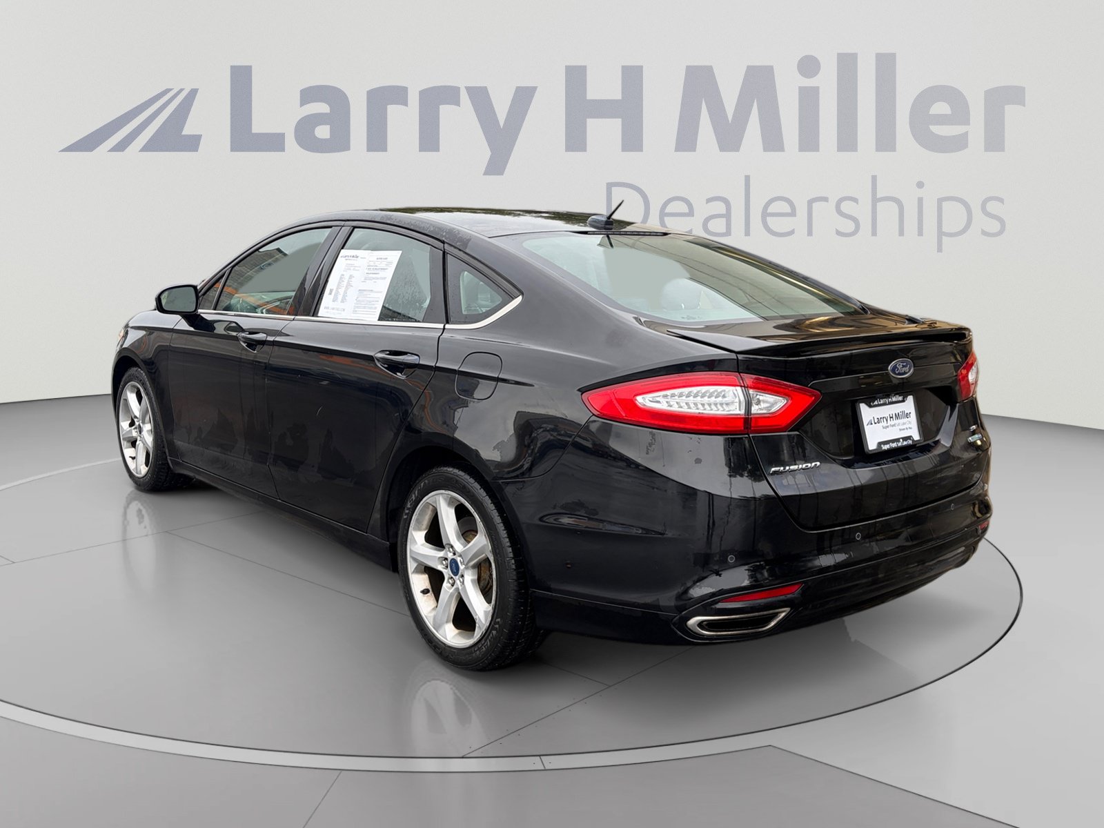 Used 2016 Ford Fusion SE AWD/4WD image 3