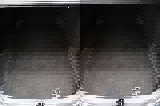 Used 2025 Toyota Camry LE image 21