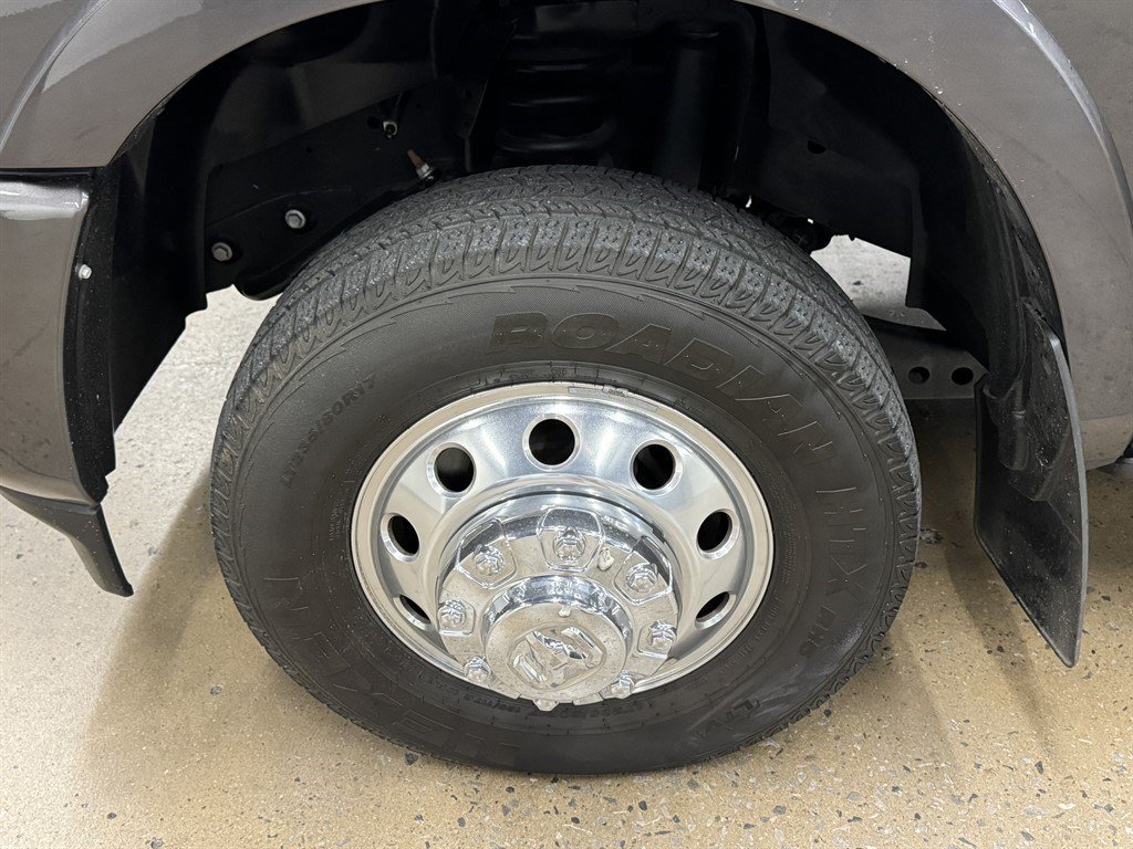 Used 2019 RAM 3500 Limited AWD/4WD image 7