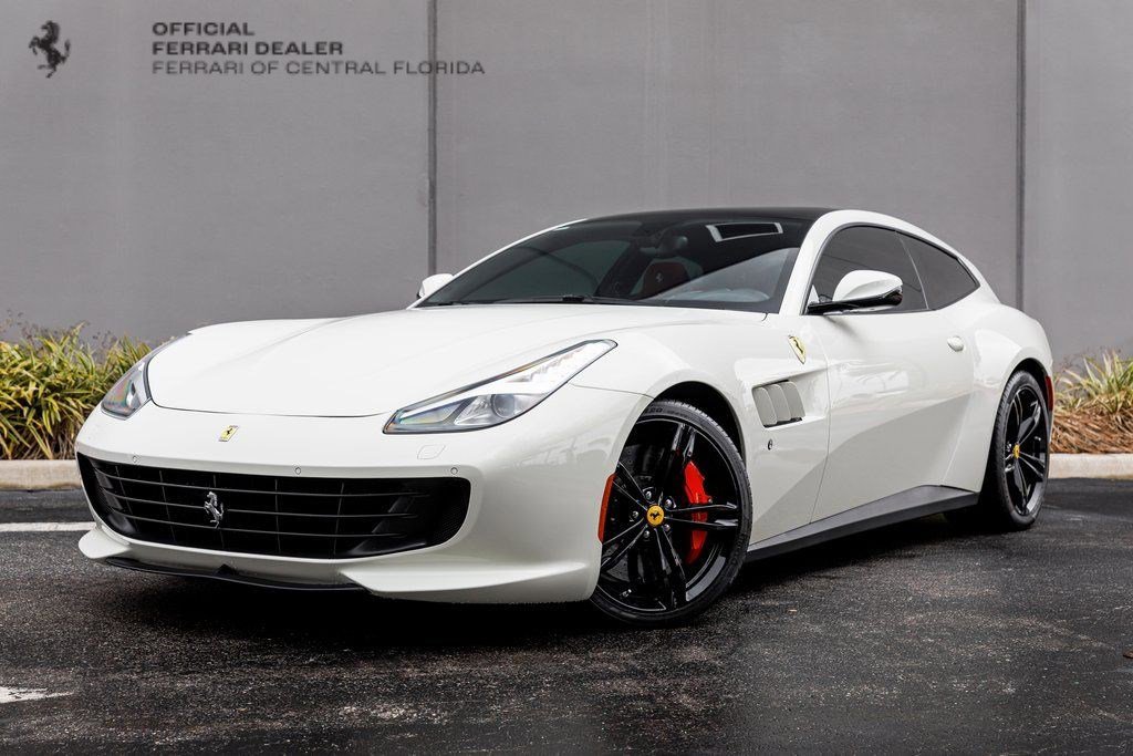 Used 2019 Ferrari GTC4Lusso image 1