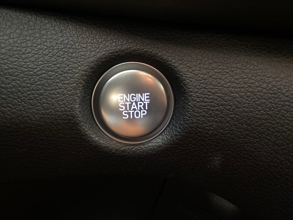 Used 2023 Hyundai Santa Fe Blue image 23