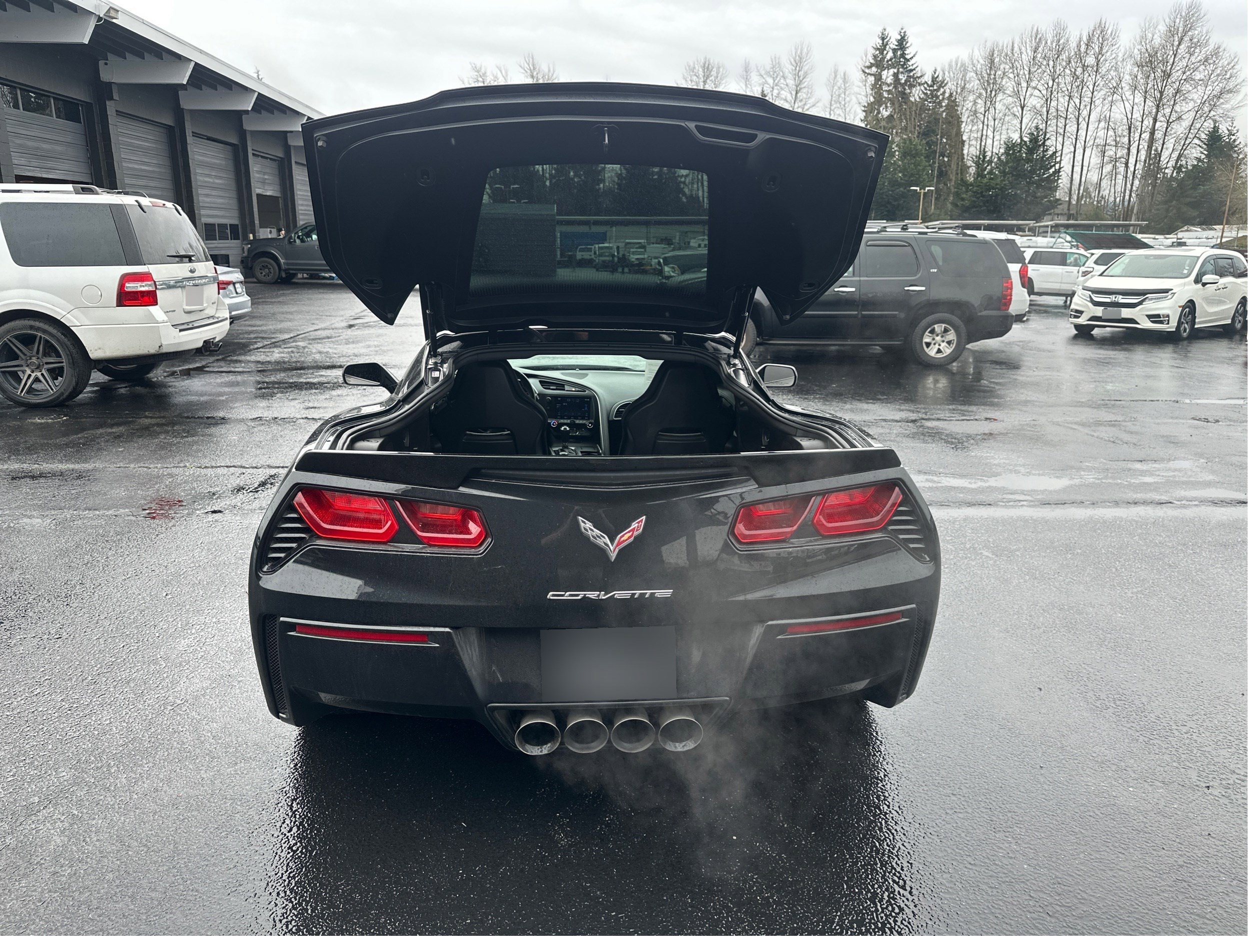 Used 2015 Chevrolet Corvette Stingray Coupe image 10