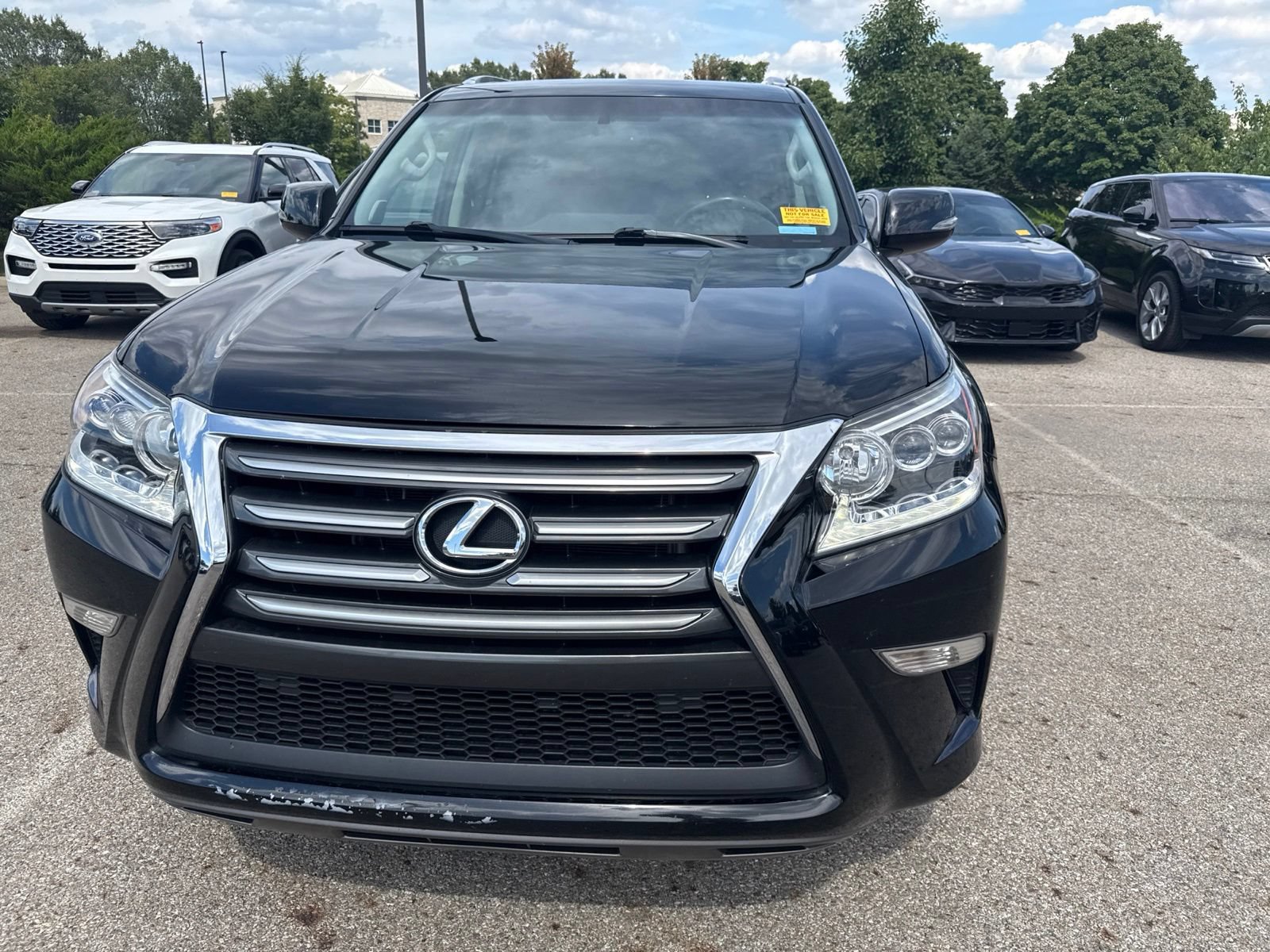 Used 2014 Lexus GX 460 AWD/4WD image 2