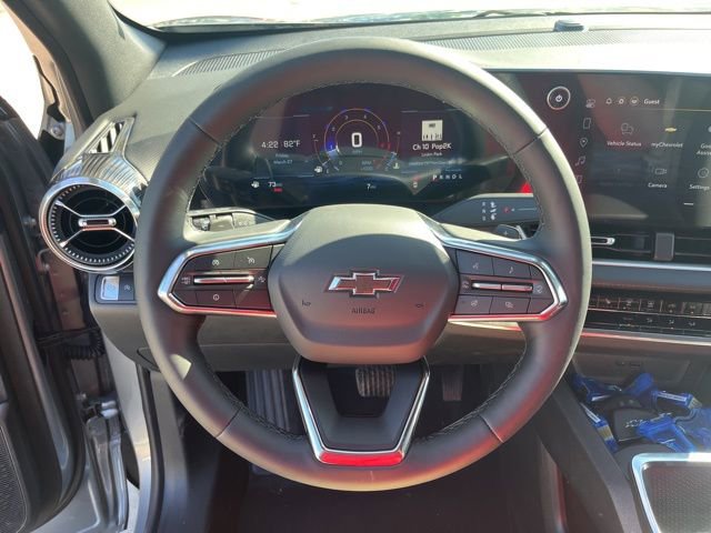 New 2026 Chevrolet Equinox LT w/ Midnight Edition FWD image 16