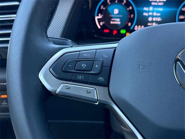 New 2026 Volkswagen Atlas Cross Sport SEL R-Line image 36