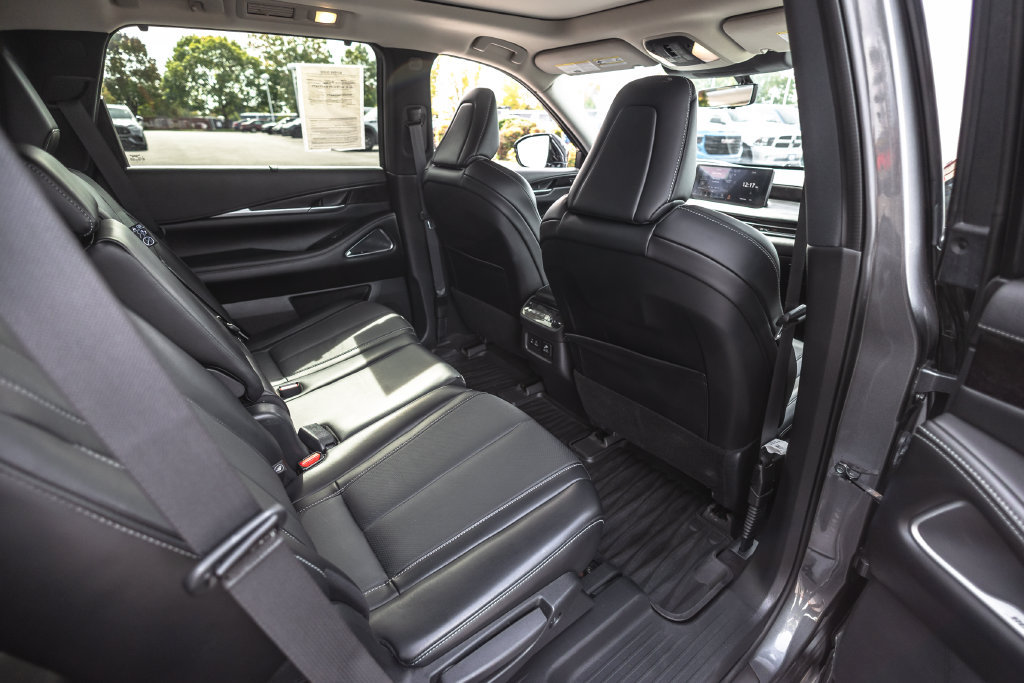 Used 2023 INFINITI QX60 Sensory AWD/4WD image 27