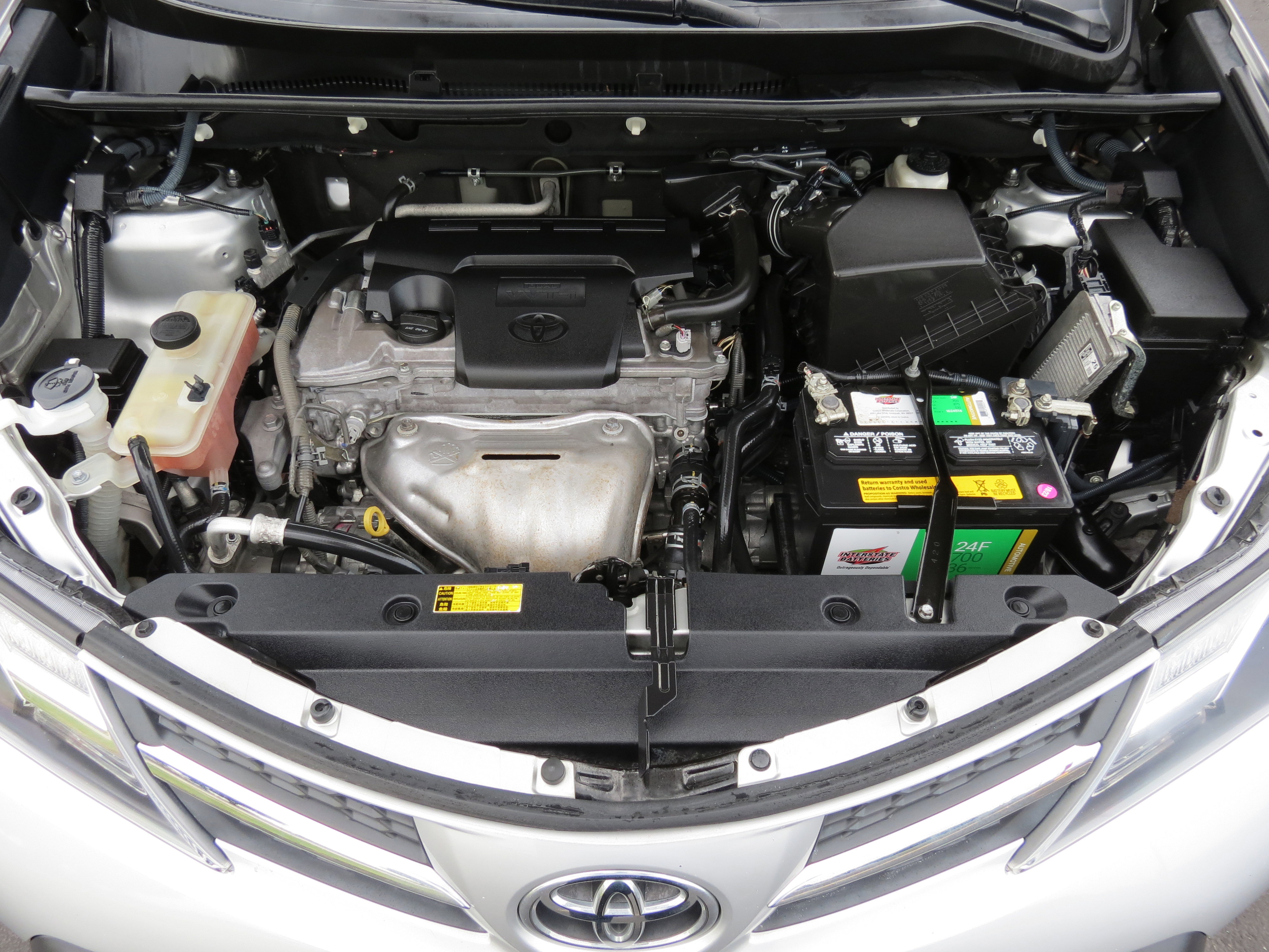 Used 2013 Toyota RAV4 LE FWD image 34