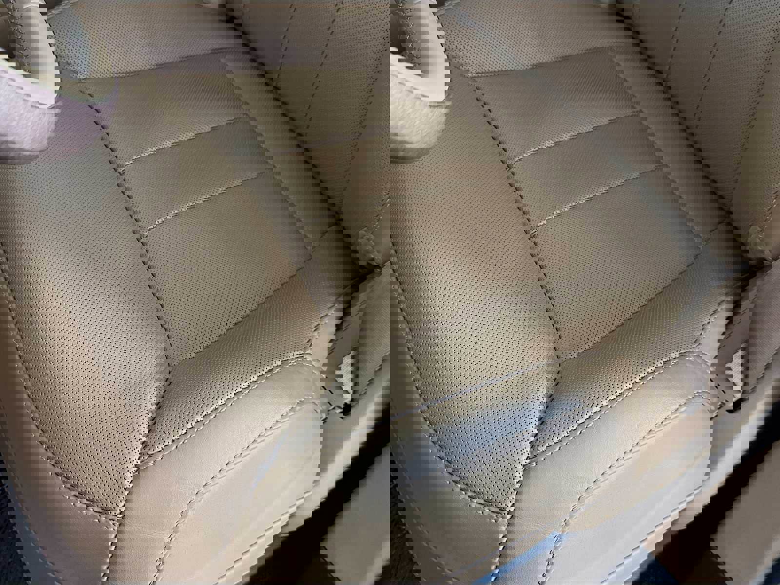 Certified 2025 Land Rover Range Rover Long Wheelbase SE image 32