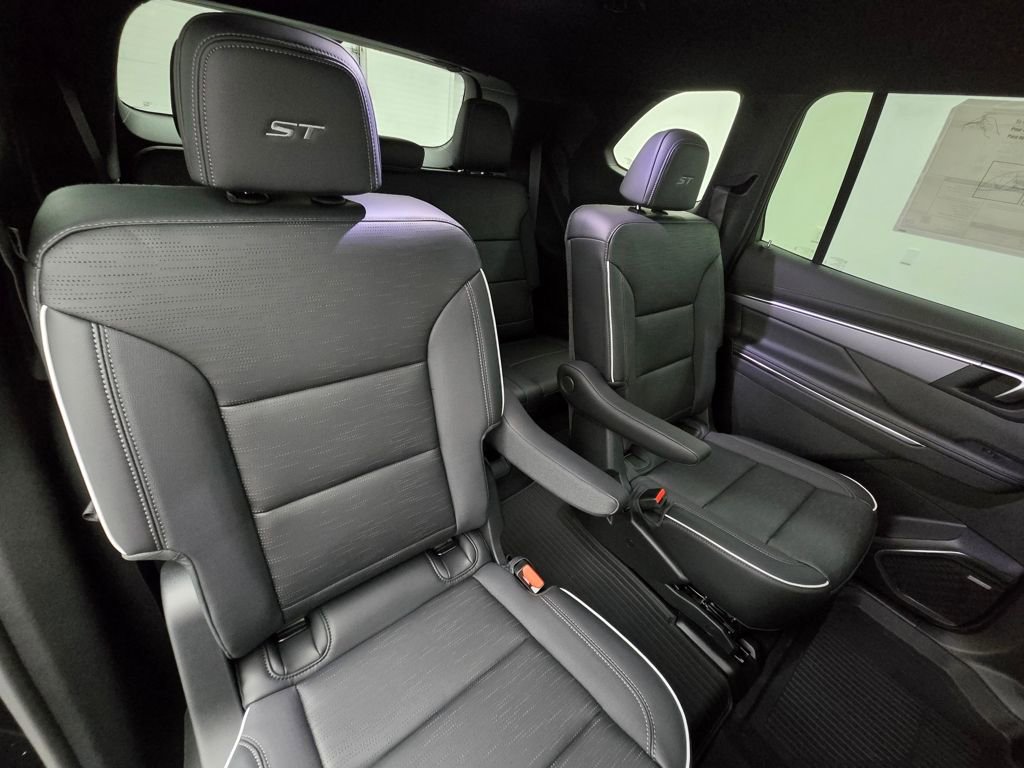New 2026 Buick Enclave Sport Touring w/ Power Package image 38
