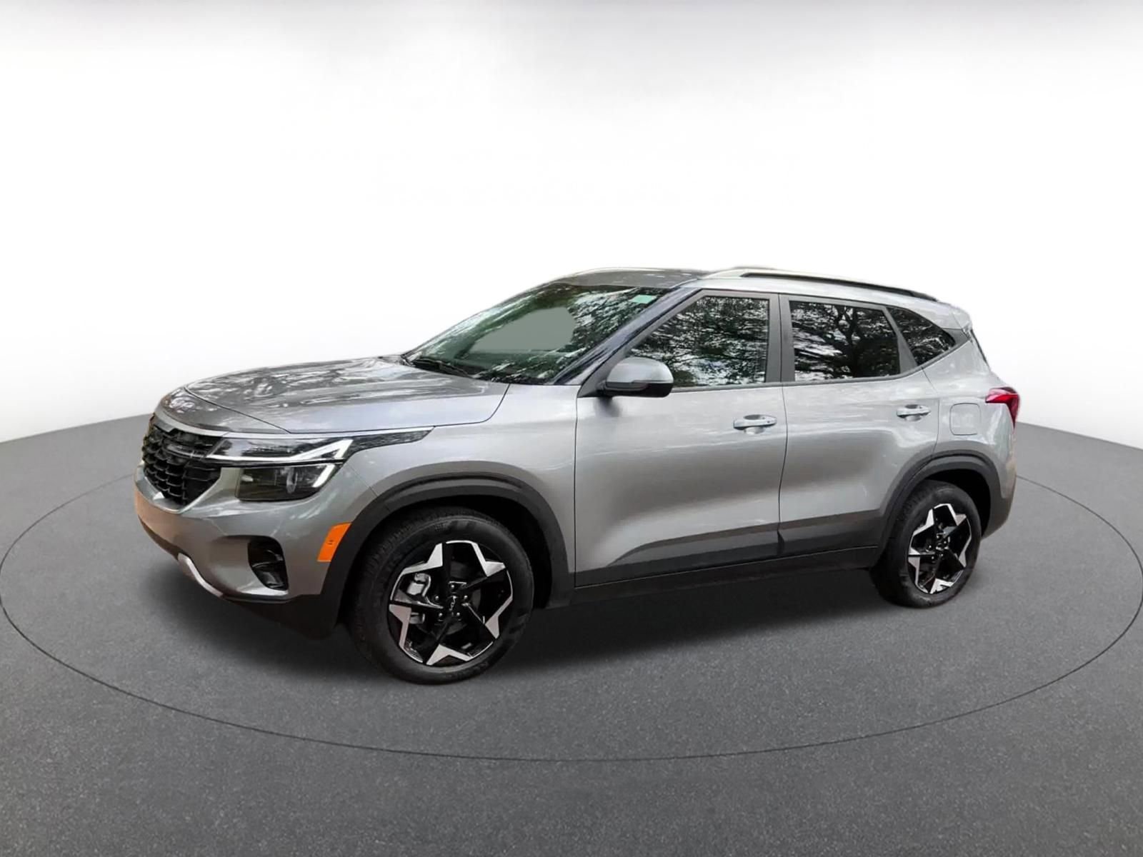 Used 2025 Kia Seltos S image 8