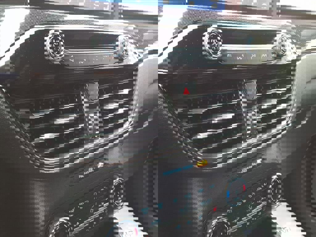 Used 2025 Ford Escape ST-Line Select image 22