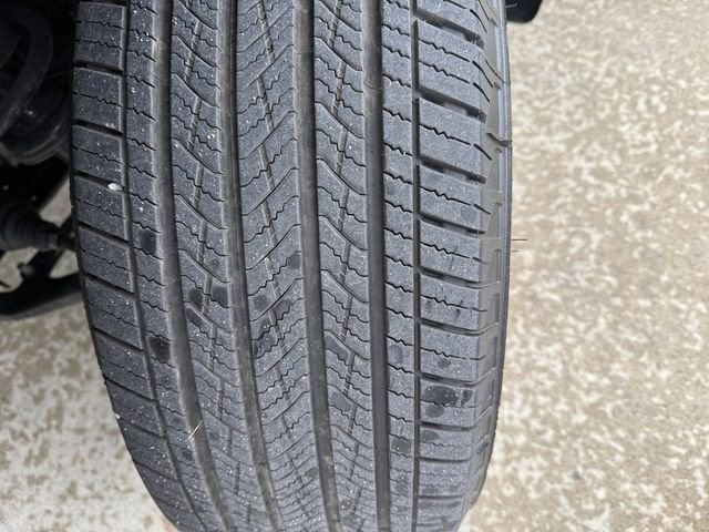 Used 2025 Chevrolet Silverado 1500 RST w/ Convenience Package II image 9