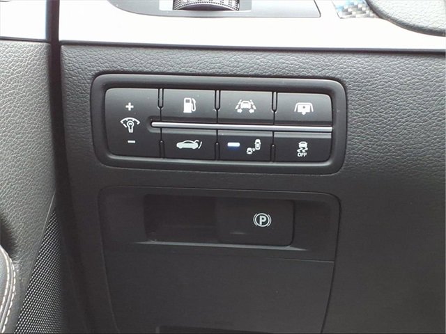 Used 2019 Genesis G80 3.3T Sport image 16