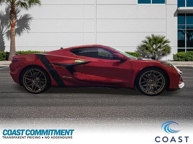 Used 2025 Chevrolet Corvette Z06 w/ Chrome Exterior Badge Package RWD image 5