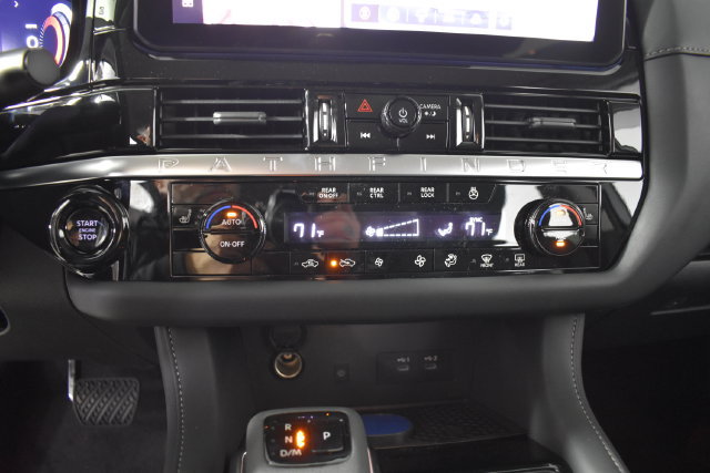 New 2026 Nissan Pathfinder SL AWD/4WD image 25
