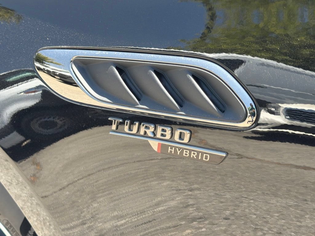 New 2026 Mercedes-Benz E 53 AMG e 4MATIC Sedan image 17