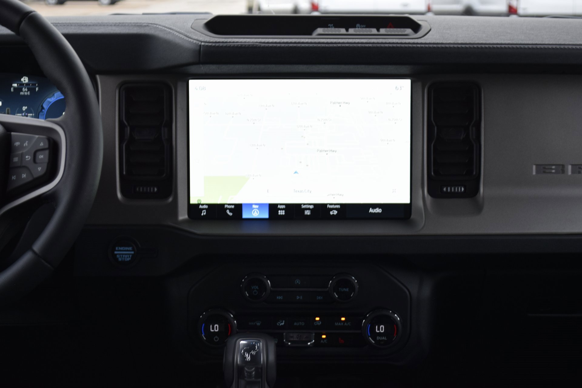 New 2025 Ford Bronco Outer Banks image 11